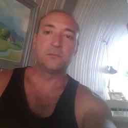 Single Greek man in Athens, Ελλάδα, Greece