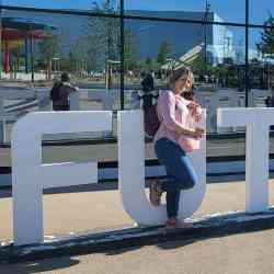 Single Arab woman in Paris, France, France