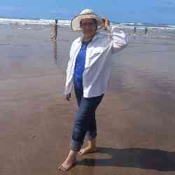 Single Arab woman in Casablanca, Casablanca-Settat, Morocco