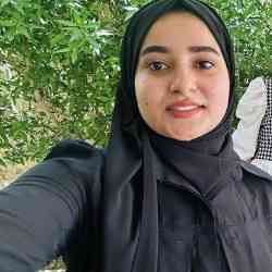 Single Arab woman in Conflans-Sainte-Honorine, France, France
