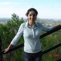 Single Arab woman in Saint-Léonard Southeast, Quebec, Canada