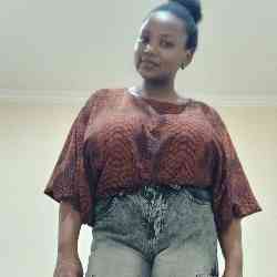 Single Black woman in Kisii township, Kenya, Kenya