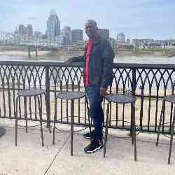 Single Black man in Burlington, KY, United States