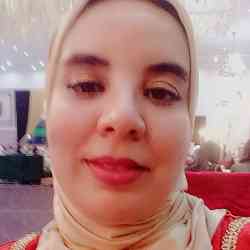 Single Arab woman in Casablanca, Maroc, Morocco