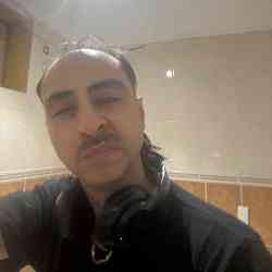 Single Arab man in مدينة الكويت, Kuwait, Kuwait