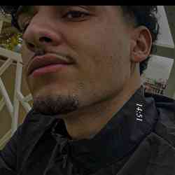 Single Arab man in Alger, Algeria, Algeria