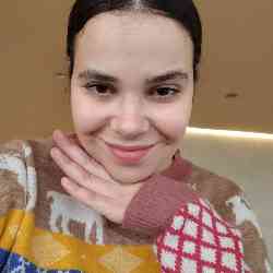 Single Arab woman in Casablanca, Maroc, Morocco
