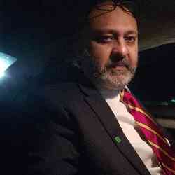 Single Arab man in New York, NY, United States