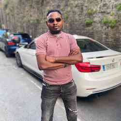 Single Muslim man in Dundrum House Hotel Golf & Leisure Club, County Tipperary, Ireland
