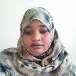 Single Muslim woman in Nairobi, Kenya, Kenya