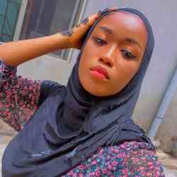 Single Muslim woman in Lagos, Nigeria, Nigeria