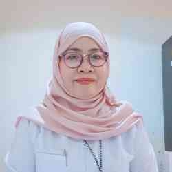 Single Muslim woman in Makkah, Saudi Arabia, Saudi Arabia