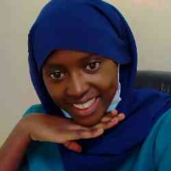 Single Muslim woman in Nairobi, Kenya, Kenya