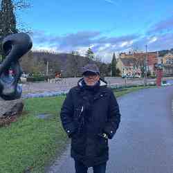 Single Muslim man in North Chicago, Illinois, United States