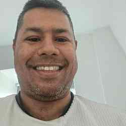 Single Muslim man in Handforth, UK, United Kingdom