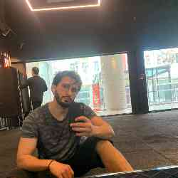 Single Muslim man in Istanbul, İstanbul, Turkey