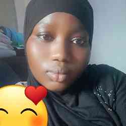 Single Muslim woman in Kumasi, Ashanti, Ghana