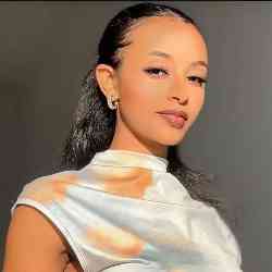 Single Muslim woman in Bahir Dar, Ethiopia, Ethiopia