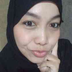 Single Muslim woman in Bandung, Bandung City, Indonesia