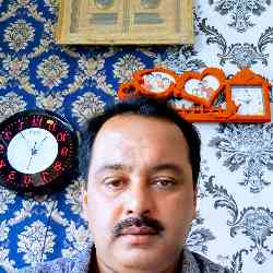 Single Muslim man in Gangavati, Karnataka, India