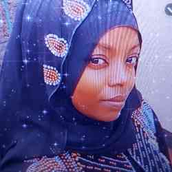 Single Muslim woman in Nairobi, Kenya, Kenya