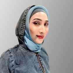 Single Muslim woman in Tanjung Pinang, Kota Tanjung Pinang, Indonesia