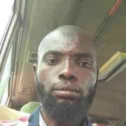 Single Muslim man in Al Kharj Industrial City, Riyadh Province, Saudi Arabia