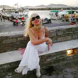 Single Greek woman in Thessaloniki, , Greece