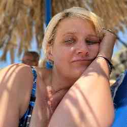 Single Greek woman in Ρέθυμνο, Ελλάδα, Greece