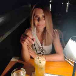 Single Greek woman in Central Athens Regional Unit, Greece, Greece