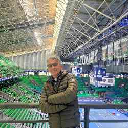Single Greek man in Athens, Ελλάδα, Greece