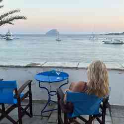 Single Greek woman in Athens, Greece, Greece