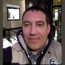 Single Greek man in Μοσχάτο, Ελλάδα, Greece