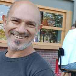 Single Greek man in Θεσσαλονίκη, Ελλάδα, Greece