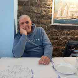 Single Greek man in Κορυδαλλός, Κορυδαλλός, Greece