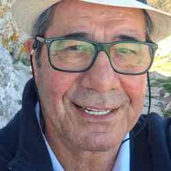 Single Greek man in Δάφνη Αττικής, Δάφνη Αττικής, Greece