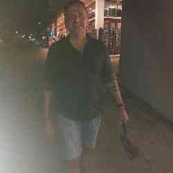 Single Greek man in Athens, Ελλάδα, Greece