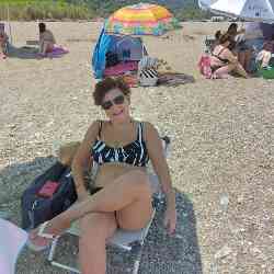 Single Greek woman in Athens, Attica region, Greece