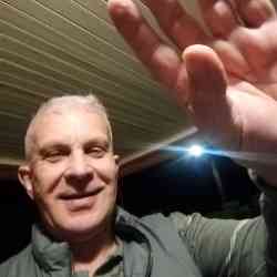 Single Greek man in Thessaloniki, Greece