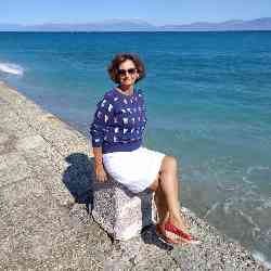 Single Greek woman in Pireas, Attica, Greece