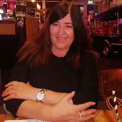 Single Serbian woman in Leeds, England, United Kingdom