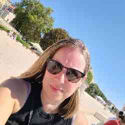 Single Serbian woman in Boston, MA, United States