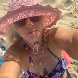 Single Serbian woman in Melbourne, Victoria, Australia