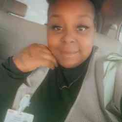 Single Black woman in Ralston, NE, United States