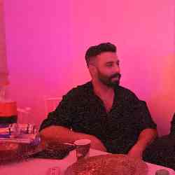 Single Turkish man in İstanbul, Turkey