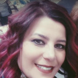 Single Turkish woman in İzmir, Türkiye, Turkey