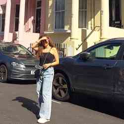 Single Turkish woman in London, England, United Kingdom