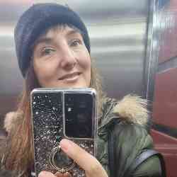 Single Turkish woman in Istanbul, İstanbul, Turkey