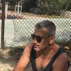 Single Turkish man in Köln, Deutschland, Germany