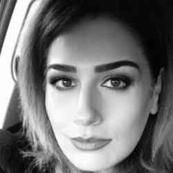 Single Iranian woman in London, England, United Kingdom